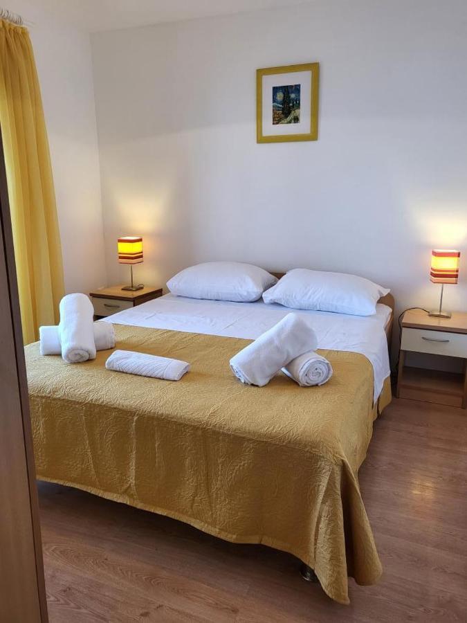 Ferienwohnung Sea&Sun Turanj Exterior foto