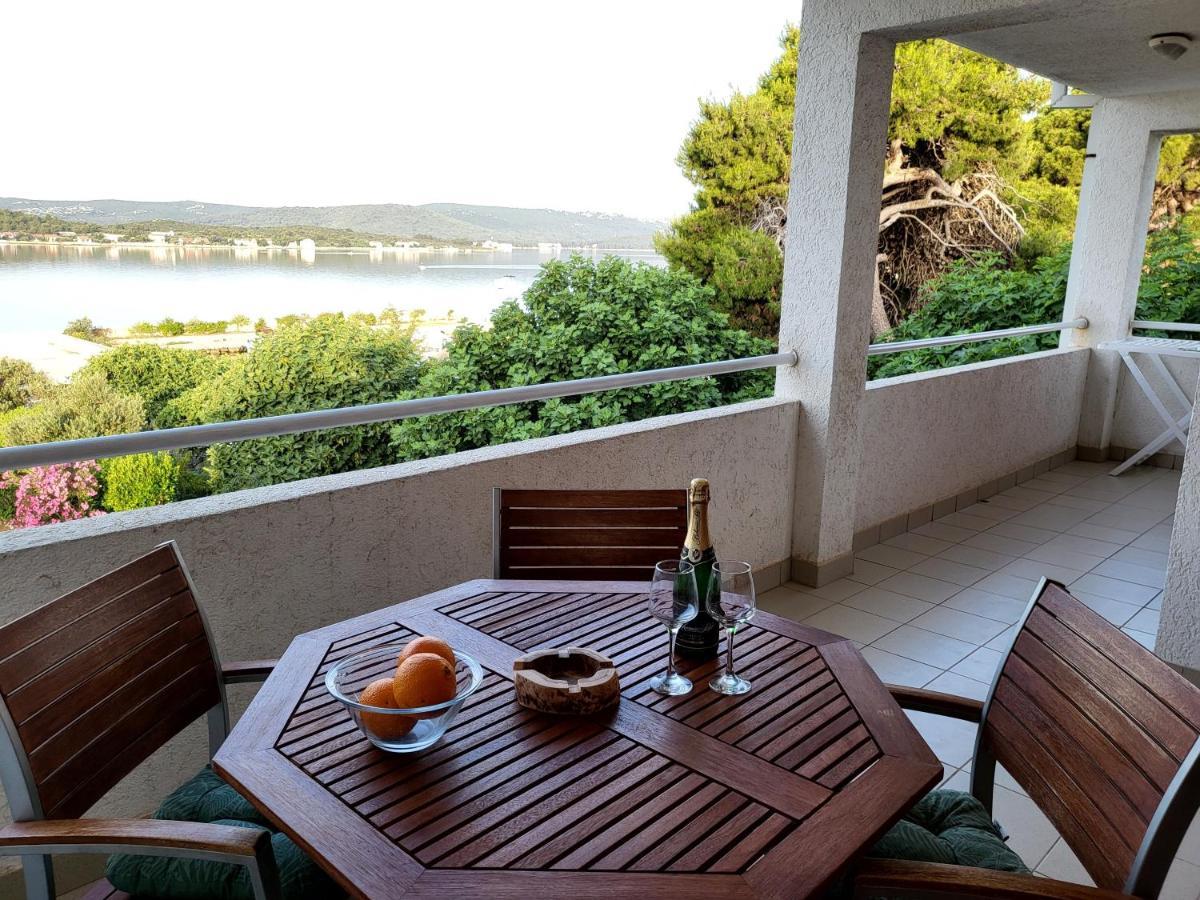 Ferienwohnung Sea&Sun Turanj Exterior foto